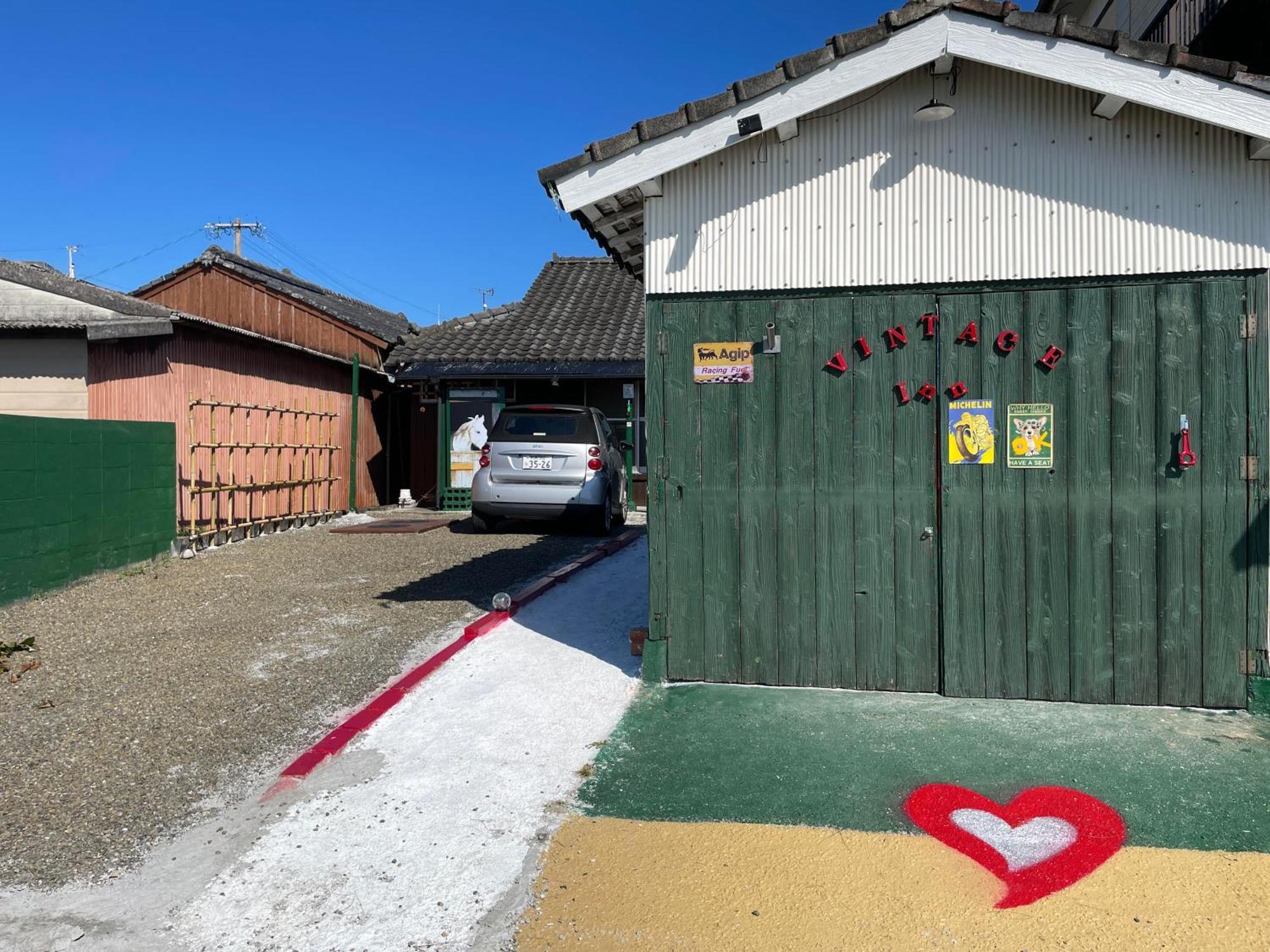 ライダーズハウス薩摩ヴィンテージインビーチフロント Minamiosumi Bagian luar foto